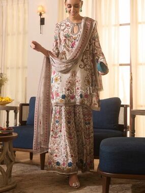 Embroidered Floral Cream Pakistani Dress with Dupatta